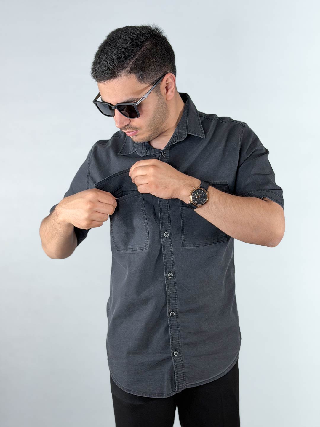 Men’s-Charcoal-Denim-Short-Sleeve-Casual-Shirt-1240344-3 پیراهن لی آستین کوتاه رنگ دودی 1240344-2 نمای جلو