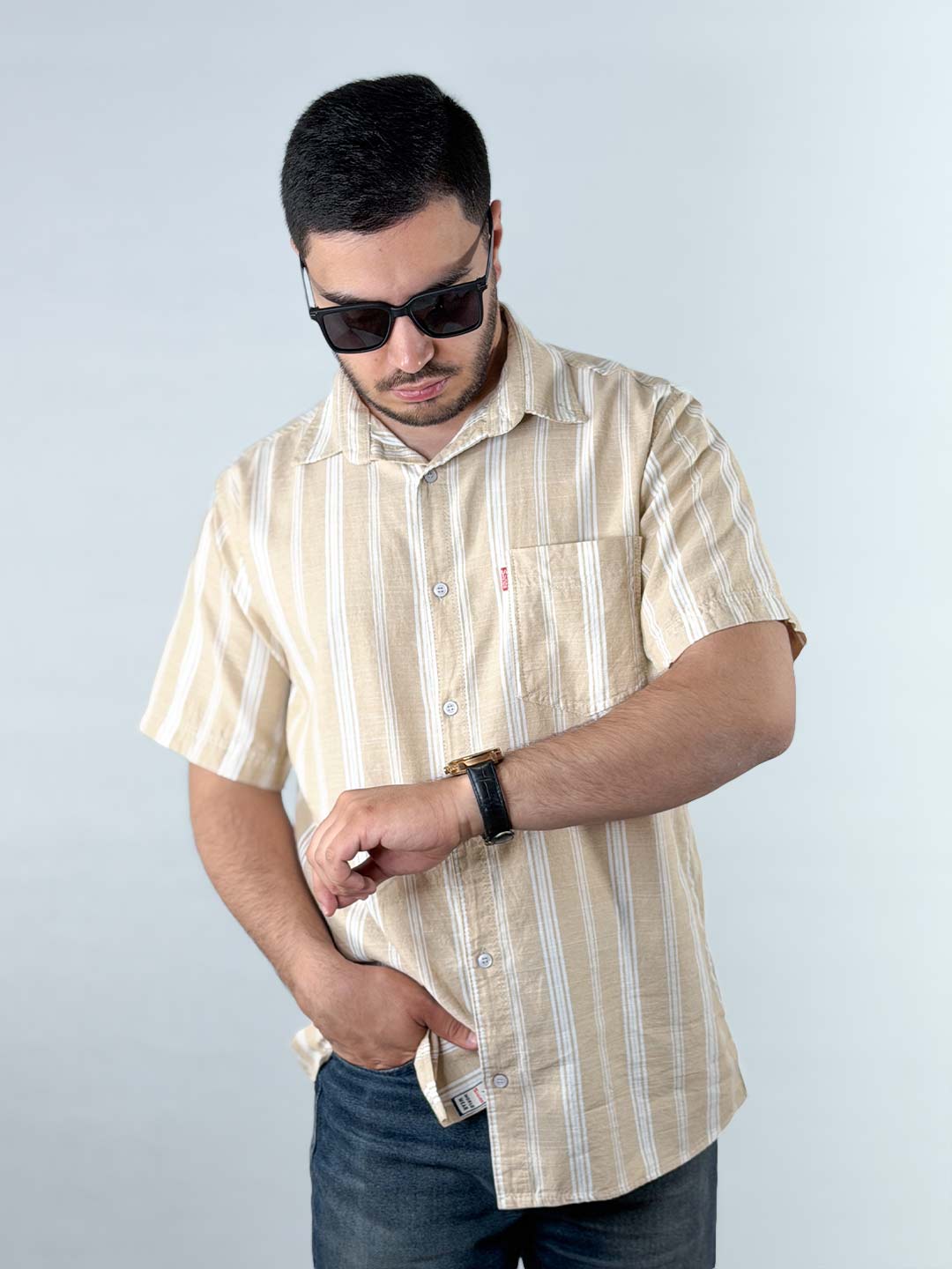Men’s-Cream-Striped-Linen-Shirt-1240359-2 پیراهن کنفی خطی آستین کوتاه رنگ کرم 1240359-4 نمای جلو دوم
