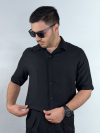 پیراهن آستین کوتاه لایوسل ریزشی رنگ مشکی 1240375-5 نمای جلو