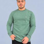 بلوز بافت سلانیک مردانه یقه گرد رنگ سدری با طراحی ساده و گلدوزی روی سینه